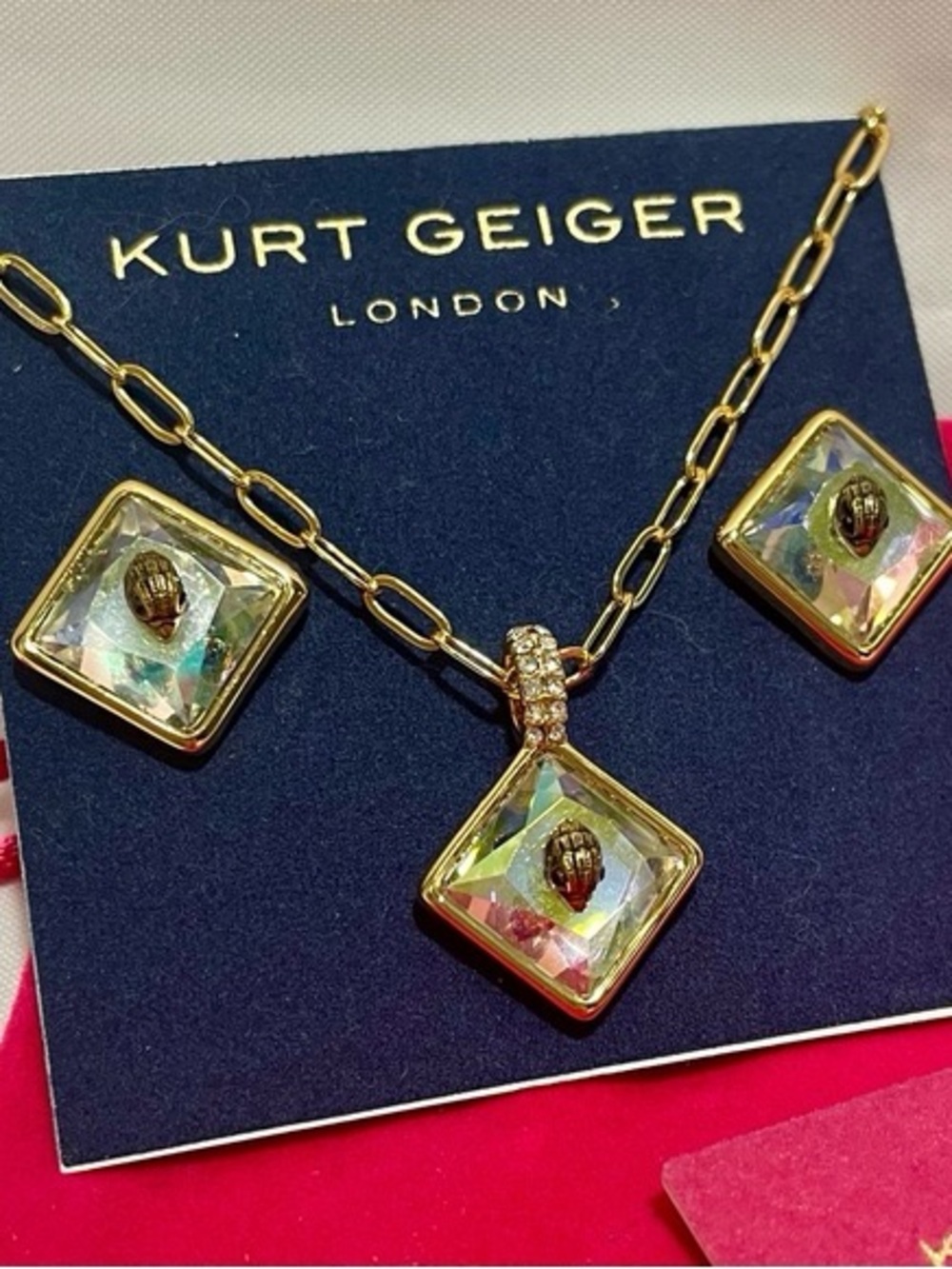 Kurt Geiger London Eagle Head Iridescent Pendent Necklace & Earring Set✨Sold Out